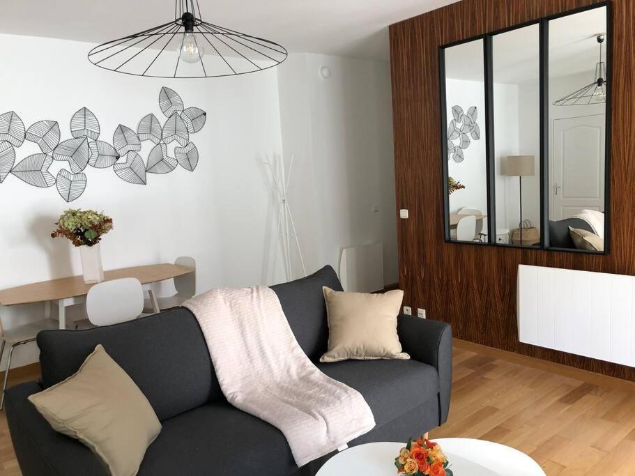 Ideal Flat Val D'Europe Disneyland With Parking Serris Exterior photo
